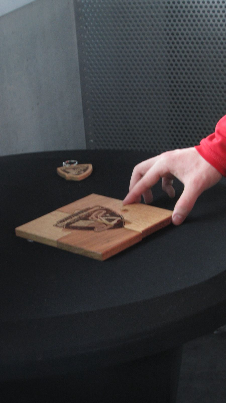 Dessous de plat chêne puzzle Diables Rouges