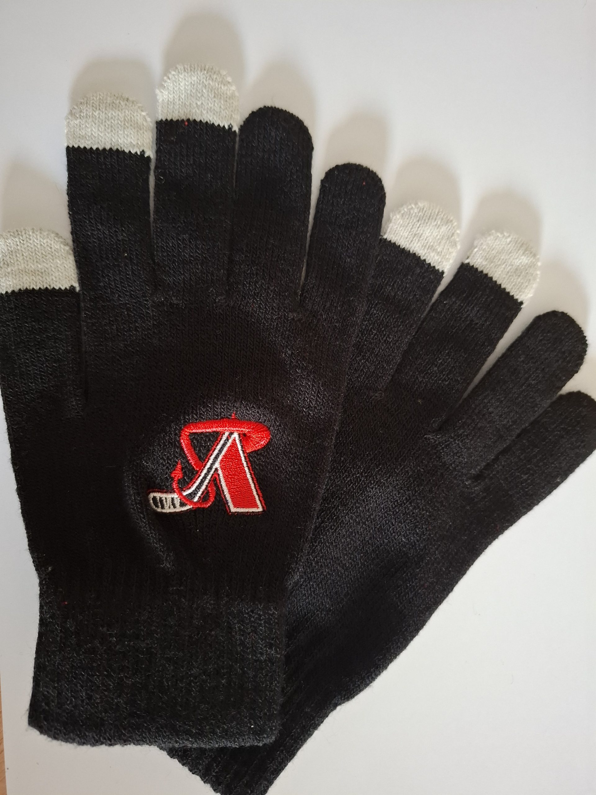 Gants diables rouges